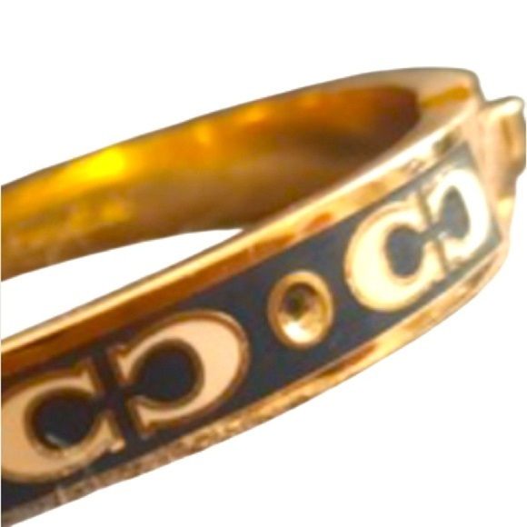 Elegant Gold and Black Bangle Bracelet - Picture 2 of 3